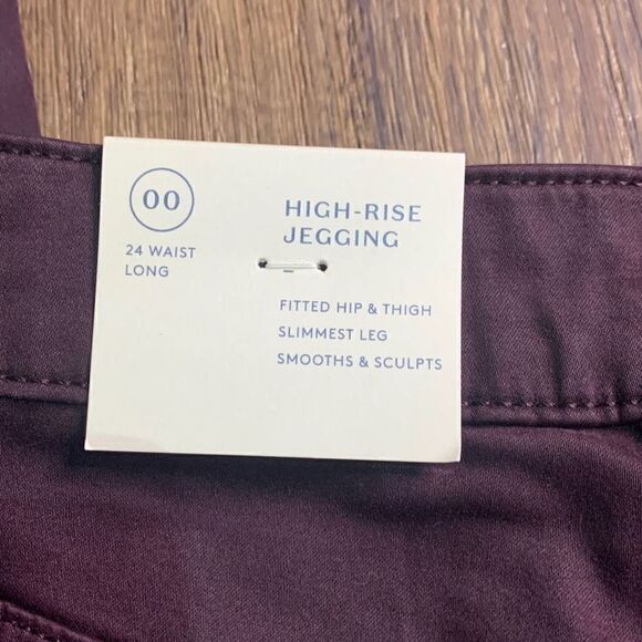 Burgundy skinny jeans 00 long.  Smooths & sculpts jegging - Picture 5 of 9